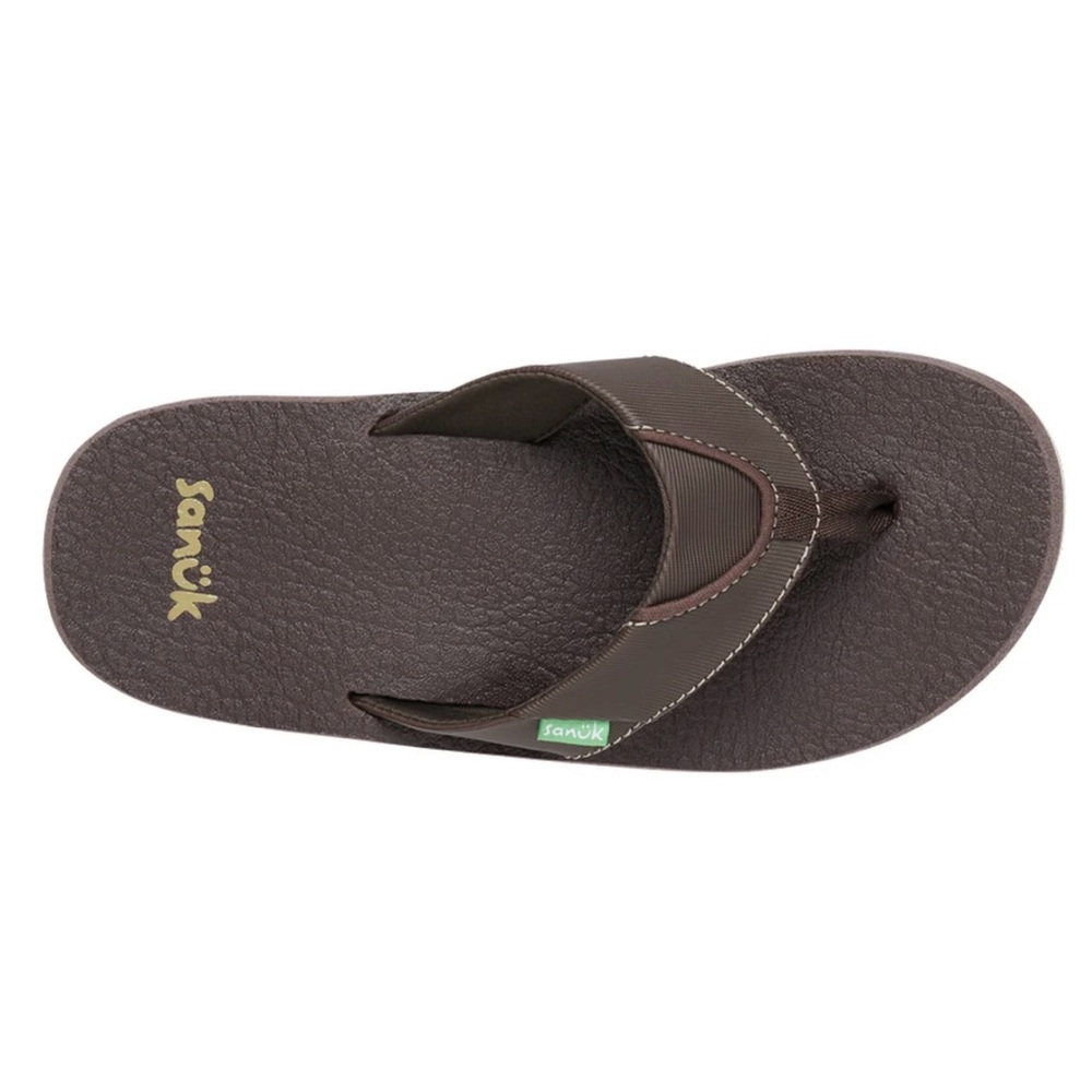 Sanuk Root Beer Cozy Flip Flops Boy’s Size 4/5